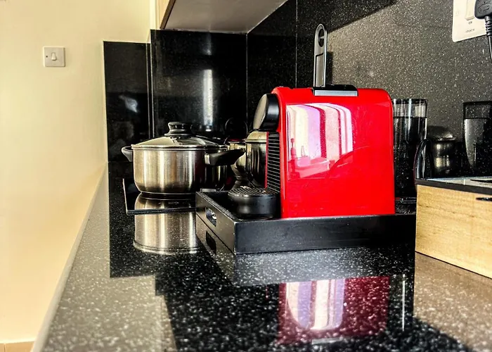 Modern Center With Pool * Larnaca