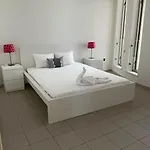 Appartamento Modern Center With Pool *